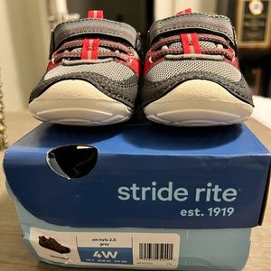 New Stride Rite Kylo 2.0 Toddler Sneaker, 4W